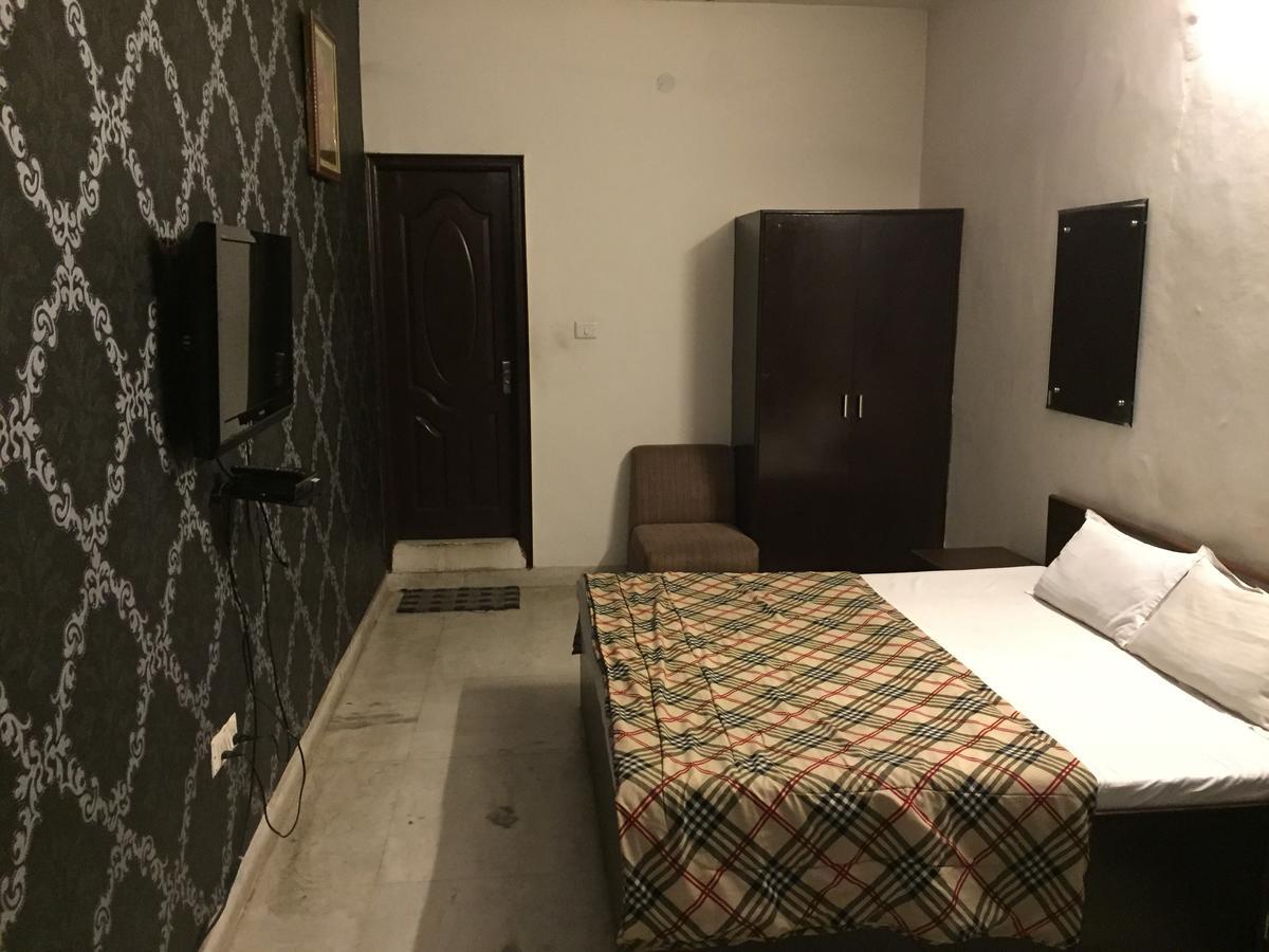 Hotel Invitation Inn Faridabad Exterior foto